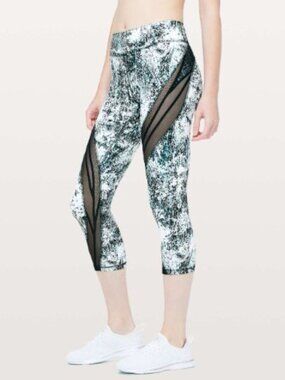 Lululemon Never Still Crop 21 Wildwood White Nocturnal Teal Size 4